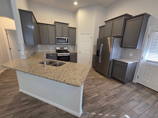 Building Photo - 129 Walkup Ln