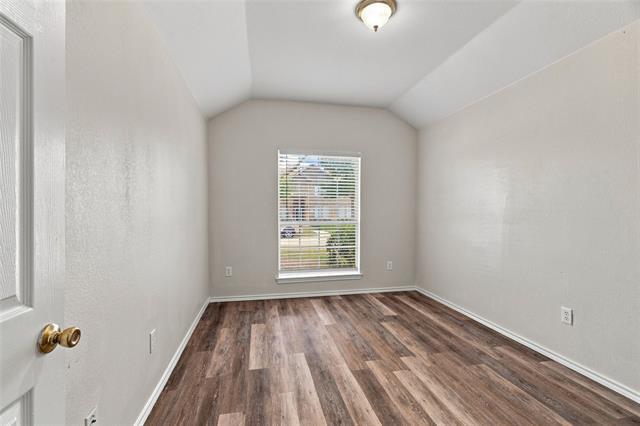 Building Photo - 1033 Suffolk Ln