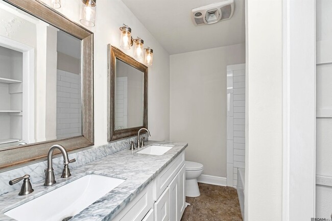 Building Photo - 2752 Galahad Dr