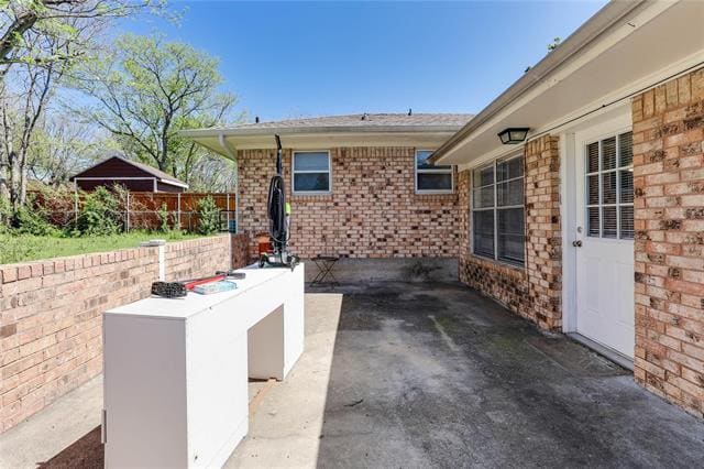 Building Photo - 315 Memory Ln