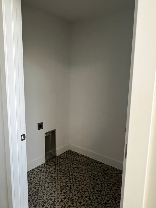 Building Photo - 1140 S 1500 W