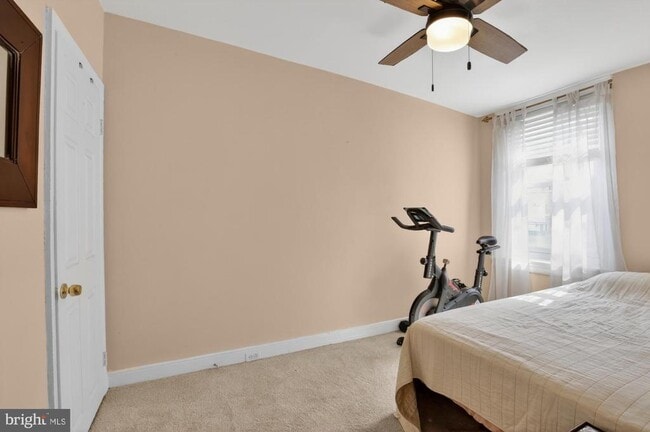 Building Photo - 2440 E Gordon St