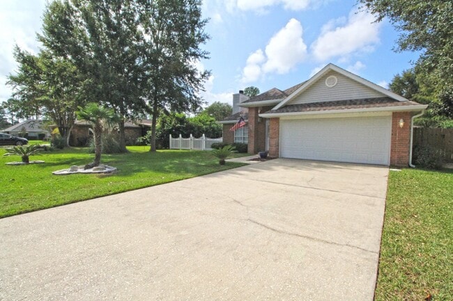 Building Photo - Perdido Bay Country Club Estates – 3BR/2BA...