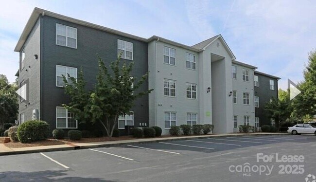 Primary Photo - 1310 Fleming Rd
