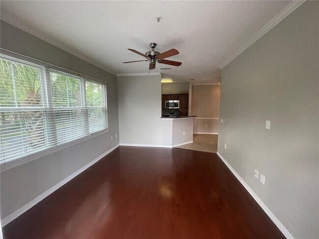 Building Photo - 18001 Richmond Pl Dr