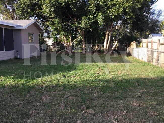 Building Photo - 6856 Massachusetts Dr