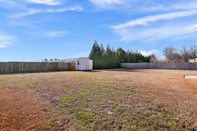 Building Photo - 106 Clint Mills Rd