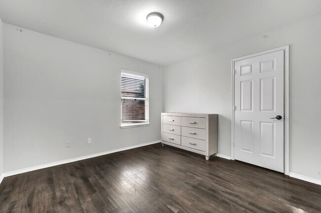 Building Photo - 3201 Sadie Trail