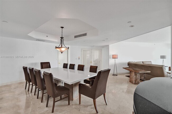 Building Photo - 19955 NE 38th Ct