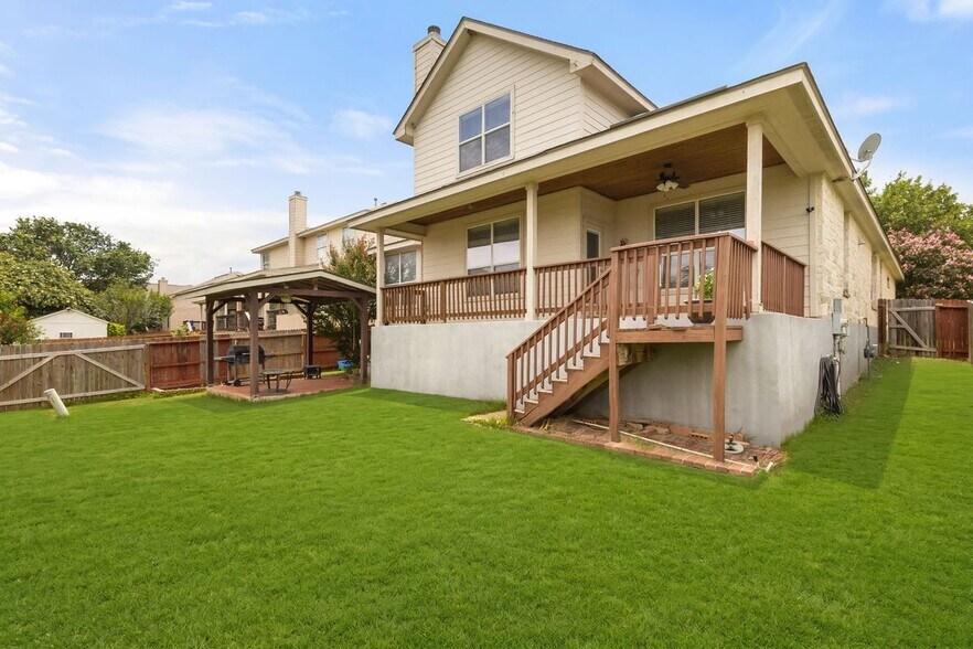 Building Photo - 5830 Palmetto Way