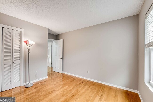 Building Photo - 9745 Loblolly Ln