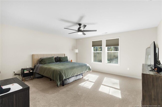 Building Photo - 302 Post Ave