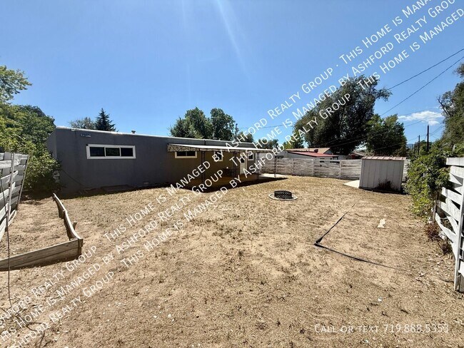 Building Photo - 152 Rose Dr