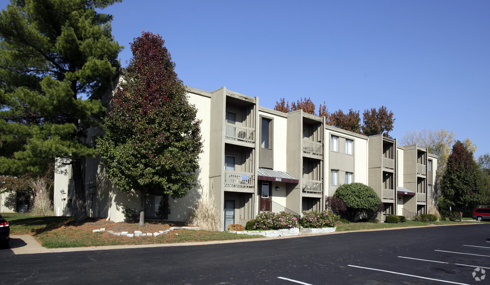 Primary Photo - Park Pointe Apartments