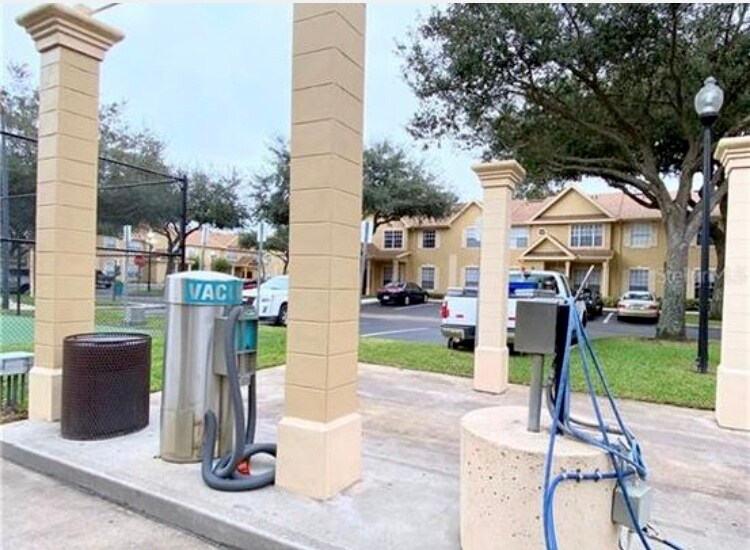Building Photo - 864 Grand Regency Pointe
