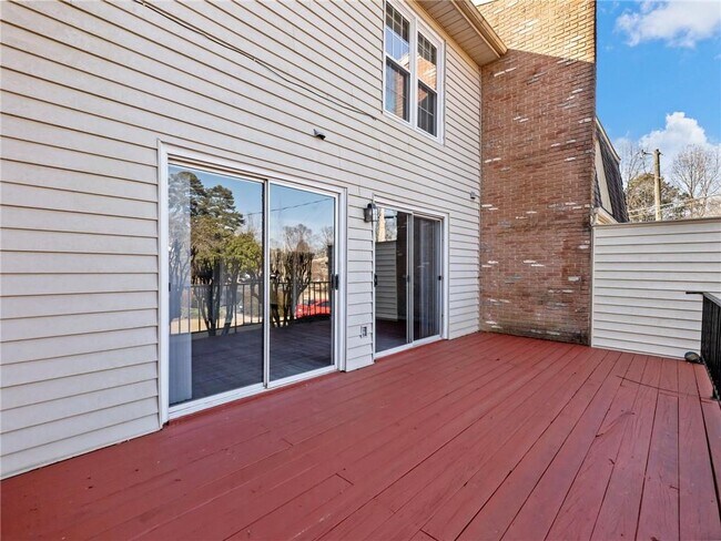 Building Photo - 6500 Gaines Ferry Rd