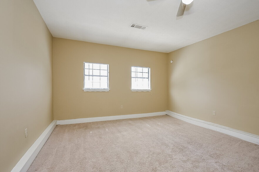 Building Photo - 3078 Kellogg Creek Rd