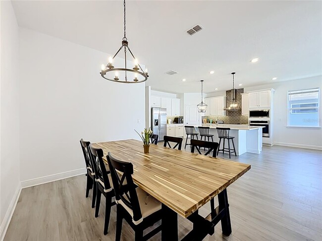 Building Photo - 4485 Davos Dr