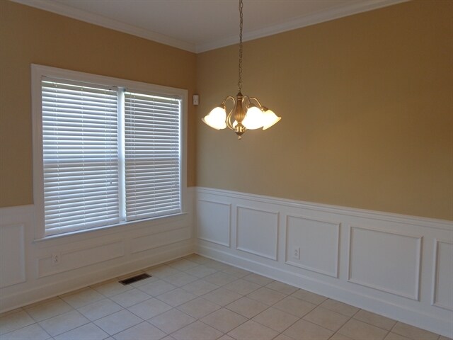 Building Photo - 5072 Republic Ave