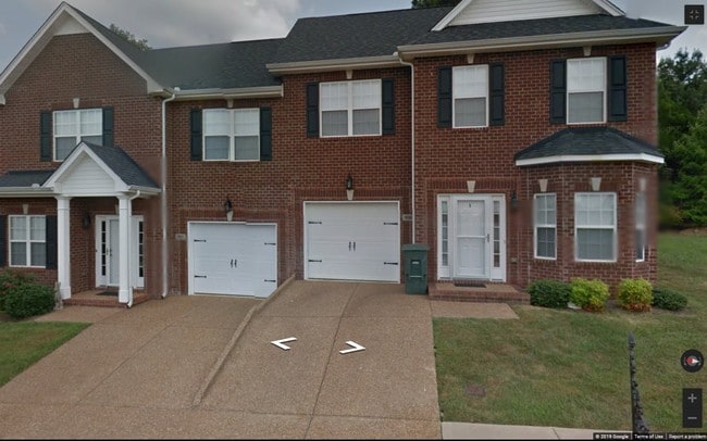 Building Photo - 1000 Indian Ridge Cir