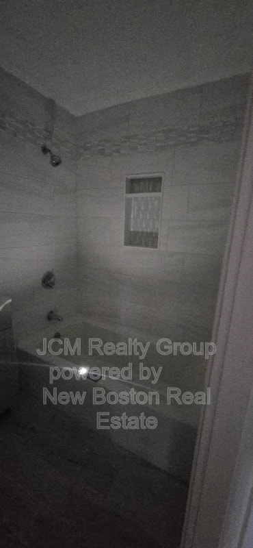 Building Photo - 86 Main St