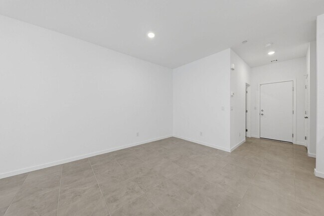 Building Photo - Brand New 3 Bedroom Stylish Henderson Townhome in Black Mountain Ranch