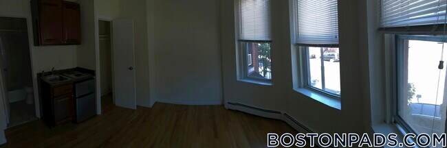 Building Photo - 49 S Huntington Ave
