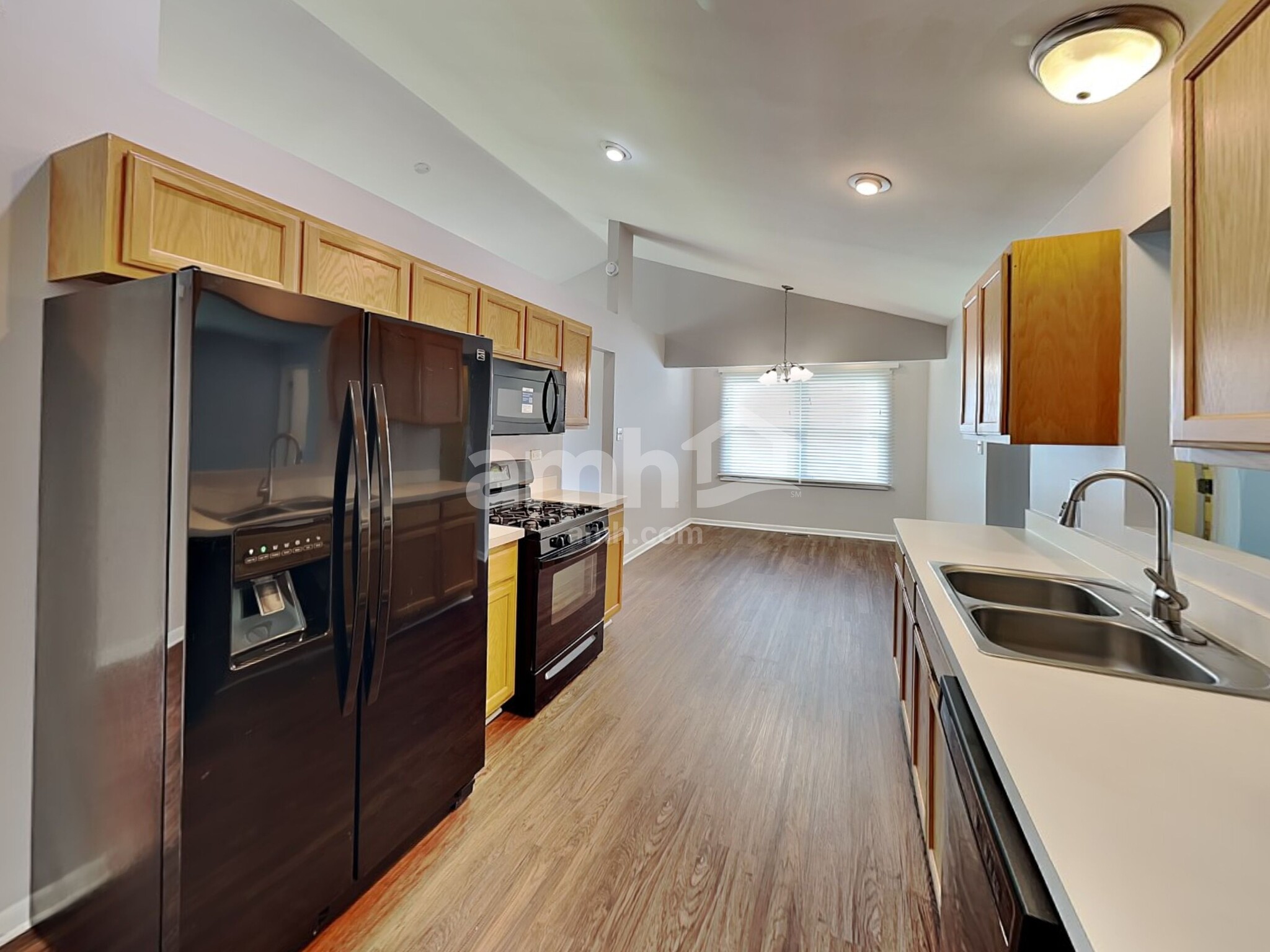 Building Photo - 6605 Goldhaber Ln