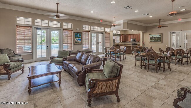 Building Photo - 65849 Edgewater Dr