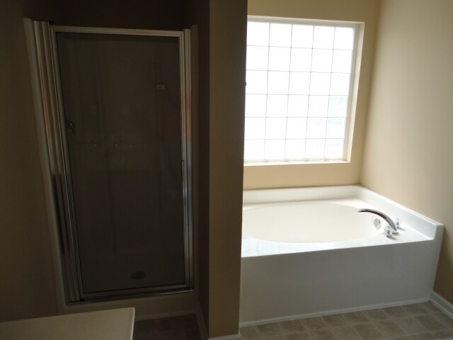 Building Photo - 7317 Ethans Way