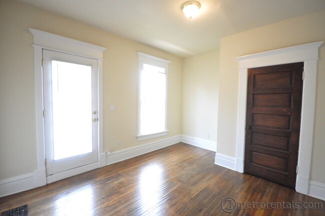 Bedroom 2 - 385 E Oakland Ave