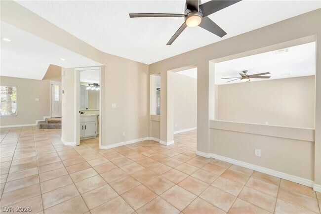 Building Photo - 966 Pack Saddle Ct