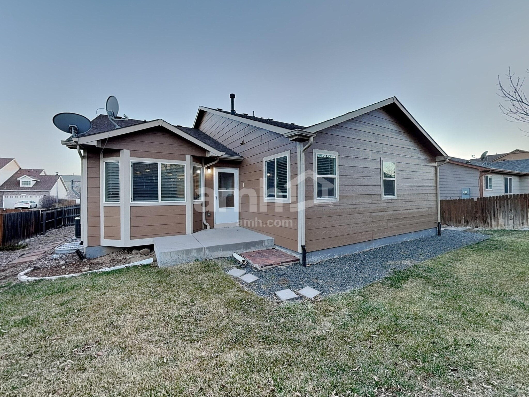 Building Photo - 6719 E 129th Pl