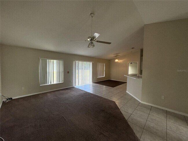 Building Photo - 142 Lindale St