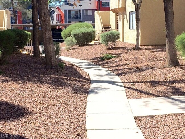 Building Photo - 2979 Juniper Hills Blvd