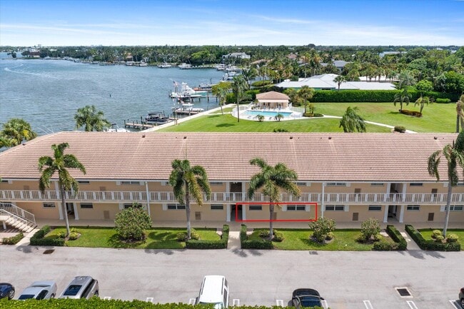 Building Photo - 478 Tequesta Dr