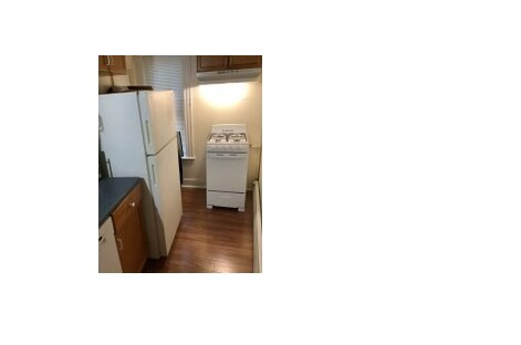 Building Photo - 72 Prentiss St