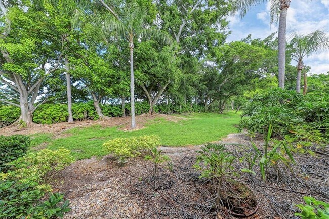 Building Photo - 3803 54th Dr W