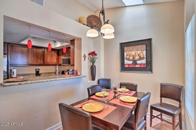 Building Photo - 11011 N 92nd St