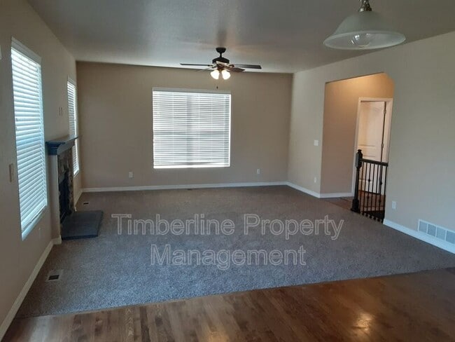 Building Photo - 5922 Brave Eagle Dr