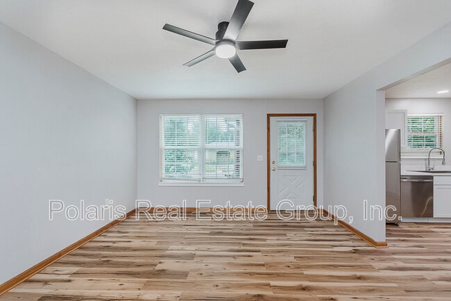 Building Photo - 1807 Cherry St