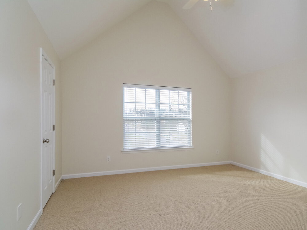 Building Photo - 4215 Pointe Vecchio Cir