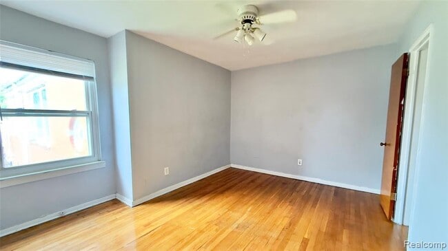 Building Photo - 21519 Kingsville St