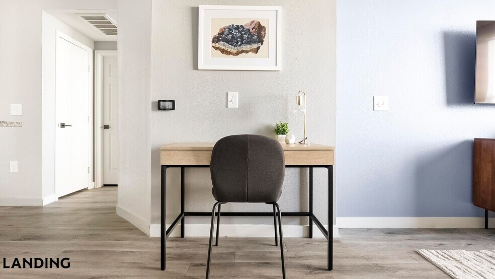 Building Photo - 901 Colorado Blvd