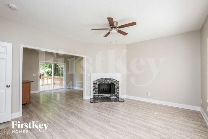 Building Photo - 714 Berkshire Dr