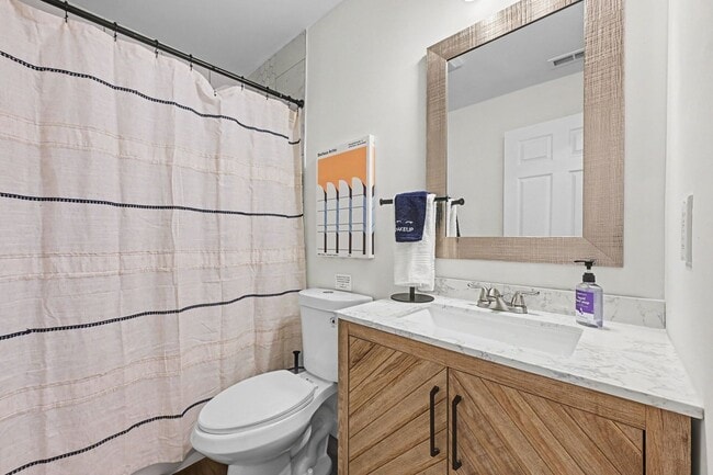 Building Photo - 2064 Thimble Creek Dr
