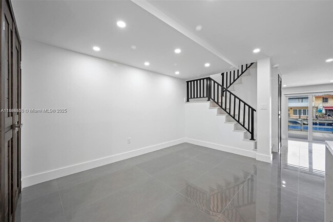 Building Photo - 3807 NE 166th St