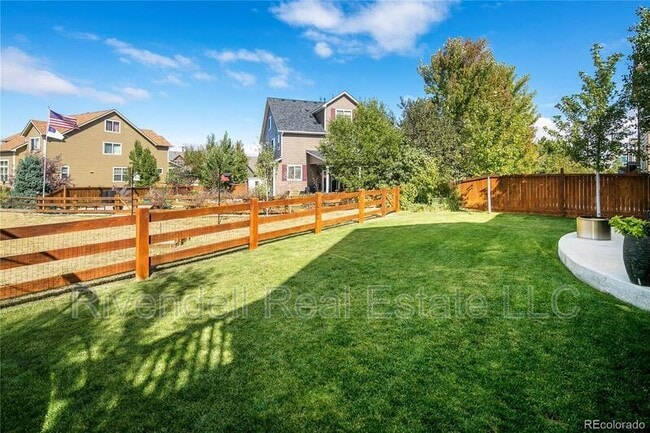 Building Photo - 3633 Desert Ridge Cir