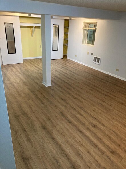 Building Photo - 929 Buccaneer Dr