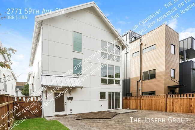 Primary Photo - 2771 59th Ave SW